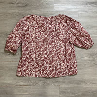 Load image into Gallery viewer, OLIVACEOUS Size SMALL TOPS
