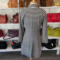 Load image into Gallery viewer, CABI Size SMALL DRESS
