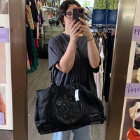 Load image into Gallery viewer, Tory Burch BOUTIQUE
