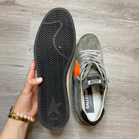 Load image into Gallery viewer, Golden Goose Size 12 DESIGNER
