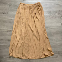 Load image into Gallery viewer, T TAHARI Size SMALL SKIRT
