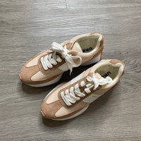 Load image into Gallery viewer, Urban Sport by J/Slides Size 6 SHOE
