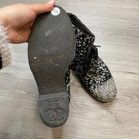 Load image into Gallery viewer, CHANEL Size 9 DESIGNER
