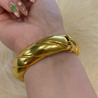 Load image into Gallery viewer, J CREW Bracelet
