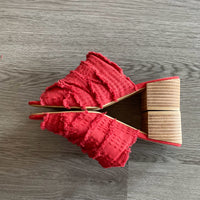 Load image into Gallery viewer, Kelsi Dagger Size 6 SHOE

