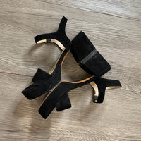 Load image into Gallery viewer, M GEMI Size 6 BOUTIQUE
