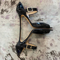 Load image into Gallery viewer, Jimmy Choo Size 8 DESIGNER
