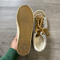 Load image into Gallery viewer, GOLA Size 7 SHOE
