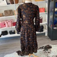 Load image into Gallery viewer, CROWN &amp; IVY Size XL DRESS
