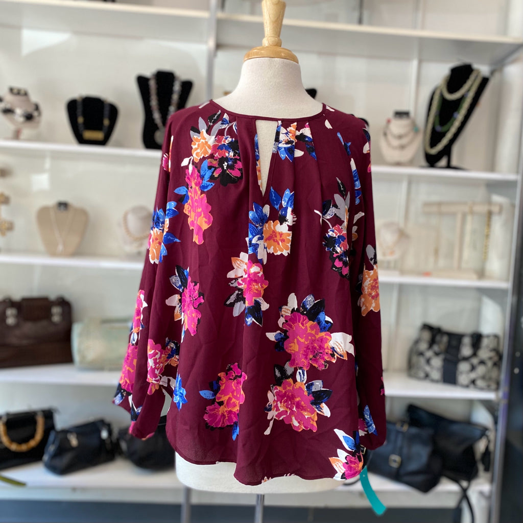 Three Eighty Two Size LARGE TOPS