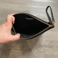 Load image into Gallery viewer, CHICOS HANDBAGS
