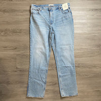 Load image into Gallery viewer, Abercrombie &amp; Fitch Size 34/18 PLUS
