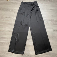 Load image into Gallery viewer, Michael Size 4 PANTS
