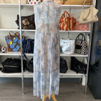 Load image into Gallery viewer, Vince Size LARGE BOUTIQUE
