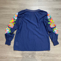 Load image into Gallery viewer, Lilly Pulitzer Size SMALL TOPS
