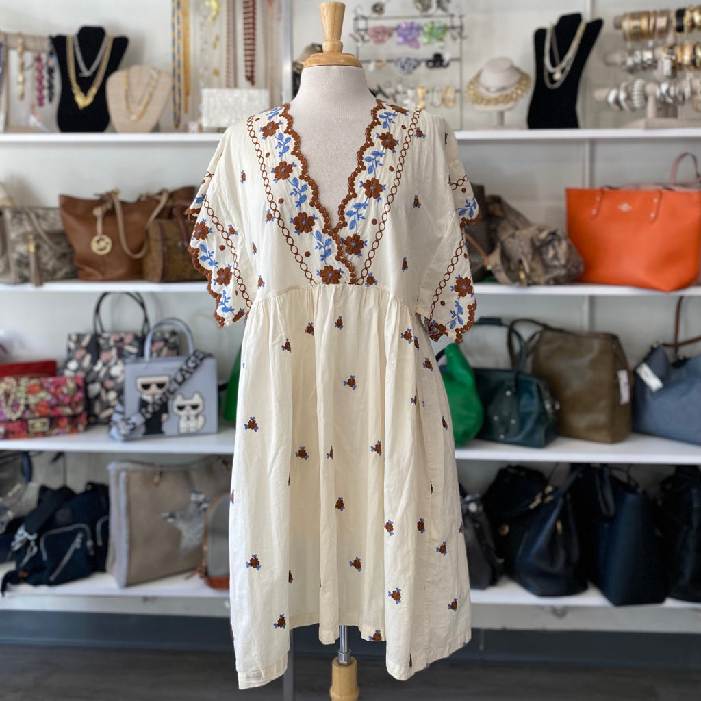 DX Collection Size LARGE BOUTIQUE