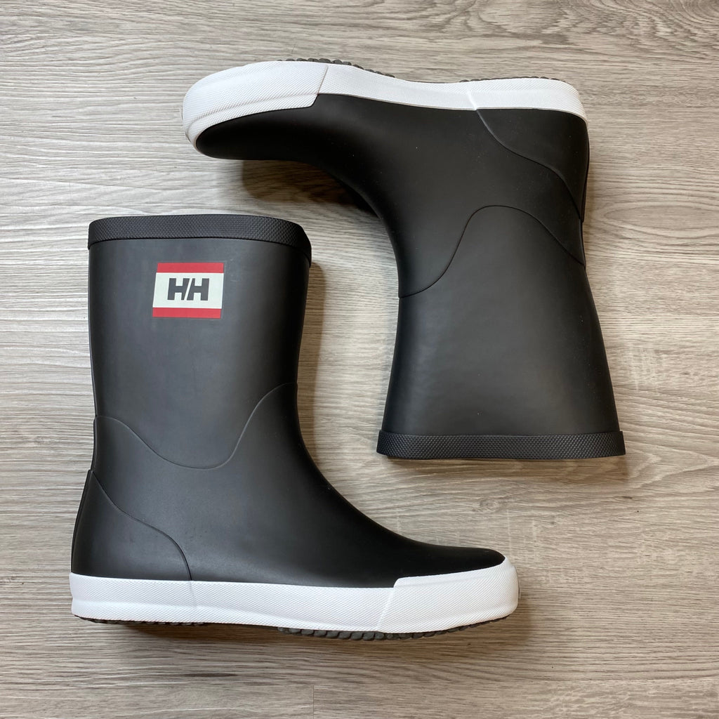 Helly Hansen Size 8 SHOE