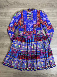 Load image into Gallery viewer, Hunter Bell Size XS BOUTIQUE
