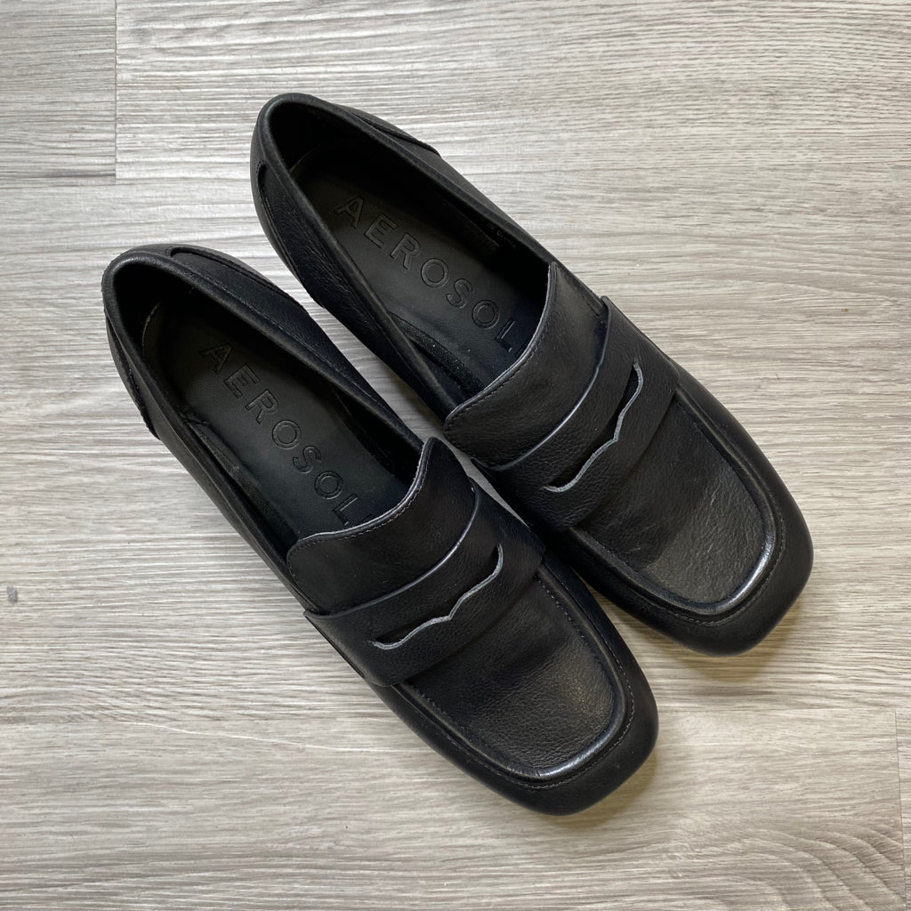 AEROSOLES Size 7 SHOE