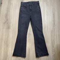 Load image into Gallery viewer, Veronica Beard Size 28/6 BOUTIQUE
