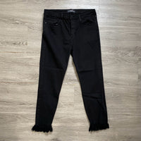 Load image into Gallery viewer, Just Black Denim Size 31/12 PANTS
