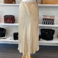 Load image into Gallery viewer, NATION Size LARGE SKIRT
