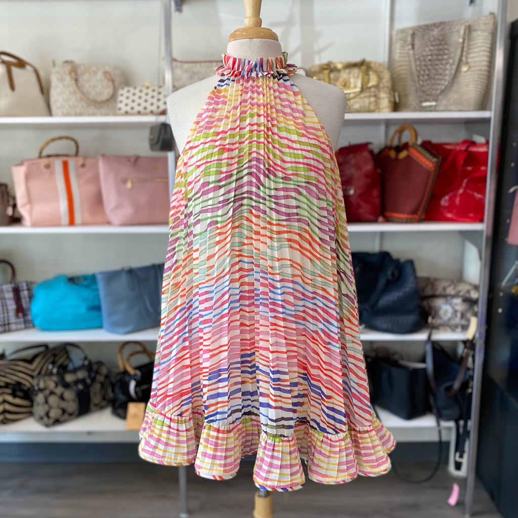 AMUR Size 4 BOUTIQUE