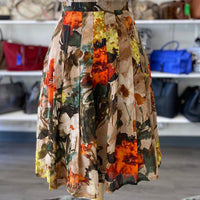 Load image into Gallery viewer, BURBERRY Size 8 DESIGNER
