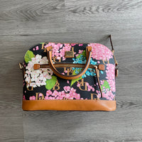 Load image into Gallery viewer, DOONEY &amp; BOURKE BOUTIQUE
