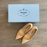 Load image into Gallery viewer, PRADA Size 7 DESIGNER
