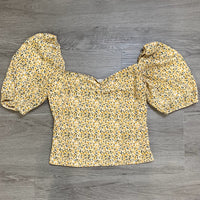 Load image into Gallery viewer, Abercrombie &amp; Fitch Size SMALL TOPS
