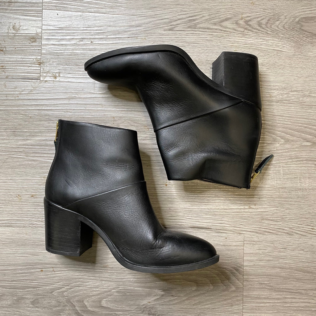 NISOLO Size 8 BOUTIQUE