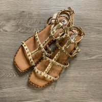 Load image into Gallery viewer, Steve Madden Size 8 1/2 SHOE
