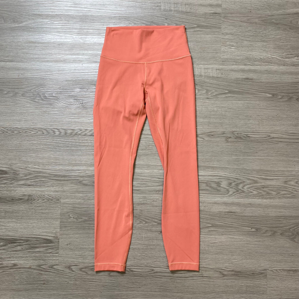 Lululemon Size 4 ATHLETIC WEAR
