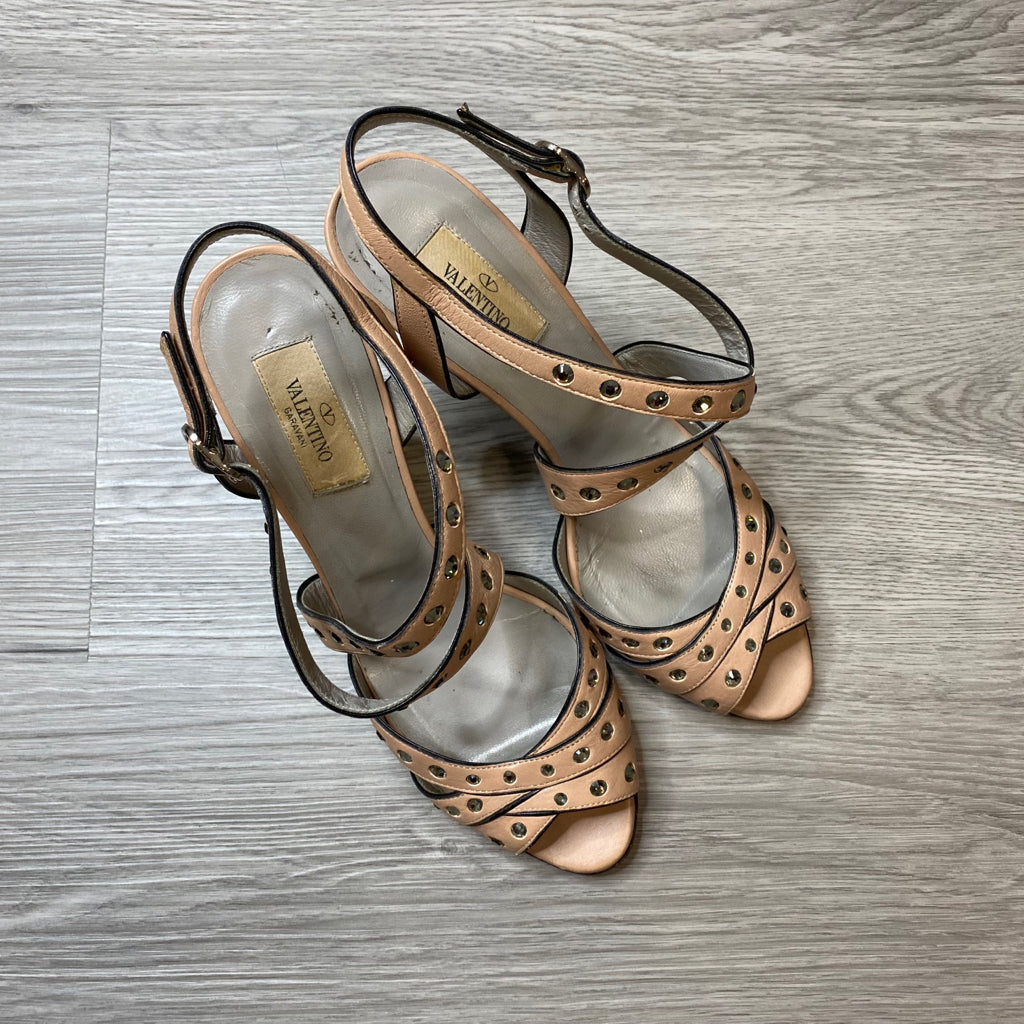 VALENTINO Size 9 DESIGNER