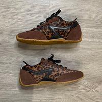 Load image into Gallery viewer, Rag &amp; Bone Size 7 BOUTIQUE
