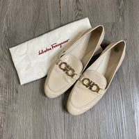 Load image into Gallery viewer, FERRAGAMO Size 9 1/2 DESIGNER
