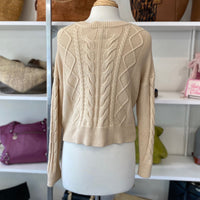 Load image into Gallery viewer, CABI Size XS TOPS
