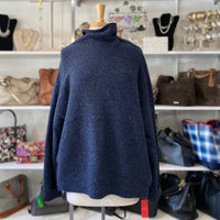 Load image into Gallery viewer, Vince Size XL BOUTIQUE
