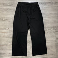 Load image into Gallery viewer, Duffield Lane Size SMALL BOUTIQUE
