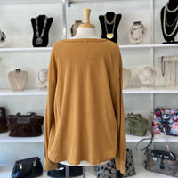 Load image into Gallery viewer, T.LA Size XL TOPS
