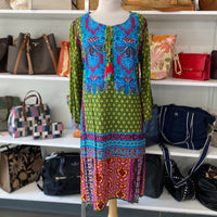 Load image into Gallery viewer, Amanda's Collection Size LARGE DRESS
