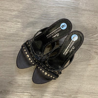 Load image into Gallery viewer, Donald Pliner Size 6 BOUTIQUE
