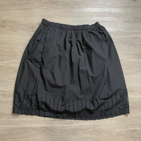 Load image into Gallery viewer, GAP Size XL SKIRT
