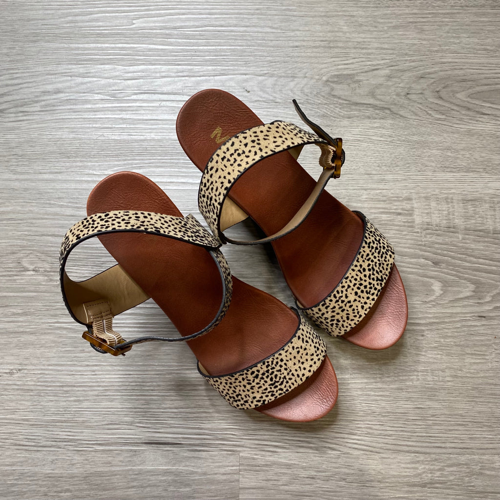 MIA Size 7 1/2 SHOE