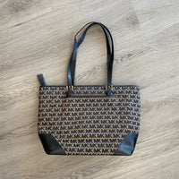 Load image into Gallery viewer, Michael BOUTIQUE
