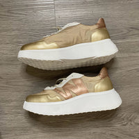 Load image into Gallery viewer, WONDERS Size 9 BOUTIQUE
