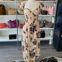 Load image into Gallery viewer, FREE PEOPLE Size XS DRESS
