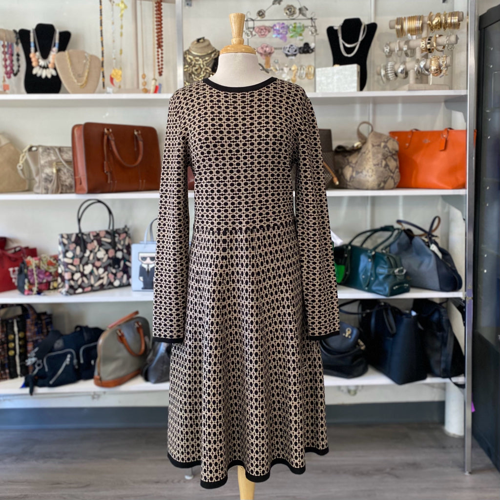 MAX STUDIO Size LARGE DRESS