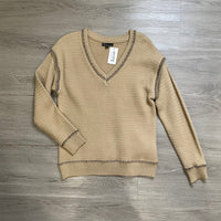 Load image into Gallery viewer, Metric Knits Size LARGE TOPS
